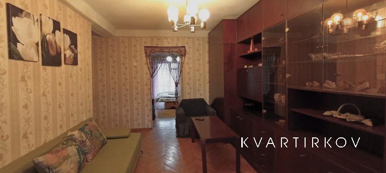 3-room o Left-bank, Kyiv - apartment by the day
