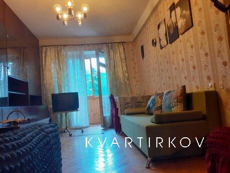 3-room o Left-bank, Kyiv - apartment by the day