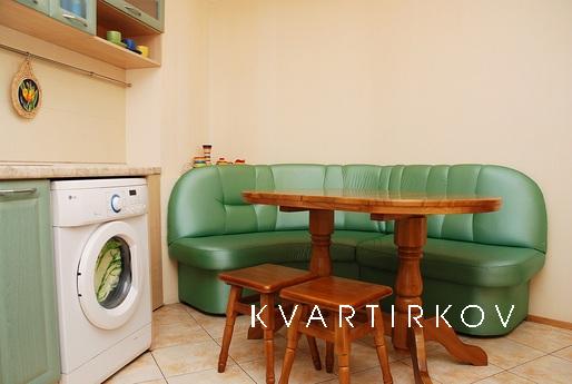 Apartment for rent. Obolon, Kyiv - apartment by the day