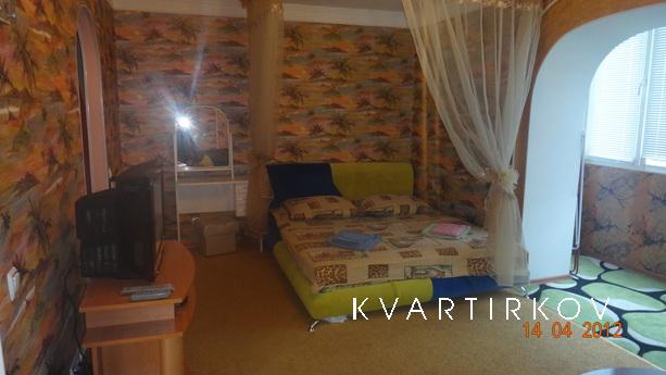 1-bedroom apartment studio, Uman - apartment by the day