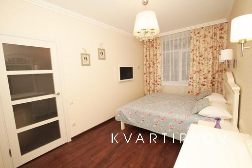 VIP CENTER, Dnipro (Dnipropetrovsk) - apartment by the day