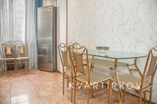 VIP apartment for rent, Chernomorsk (Illichivsk) - apartment by the day