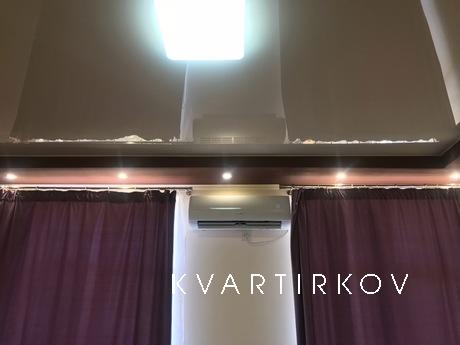 ЦЕНТР ЕКАТЕРИНБУРГА, Екатеринбург - квартира посуточно