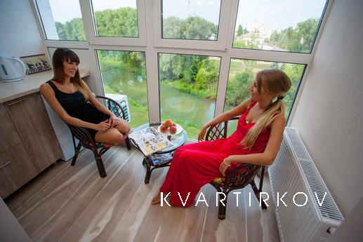 VIP apartment in the center with a view, Chernihiv - apartment by the day