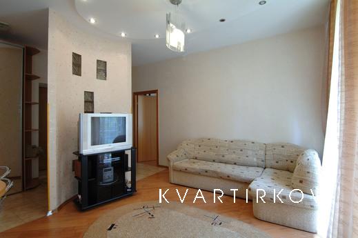 Apartmen in a centre, Kyiv - apartment by the day