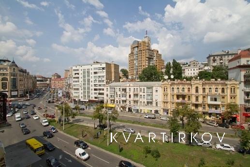 Сдам квартиру Центр, Киев - квартира посуточно