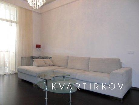 Rent an apartment for rent, Kyiv - apartment by the day