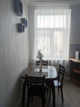 Квартира біля Палацу Спорту, Київ - квартира подобово
