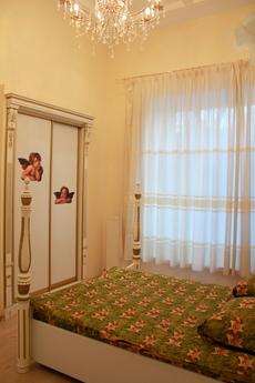 Сдам свою 3-х комнатную в центре Одессы, Одесса - квартира посуточно