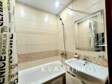 1 bedroom apartment in a modern renovati, Bila Tserkva - apartment by the day