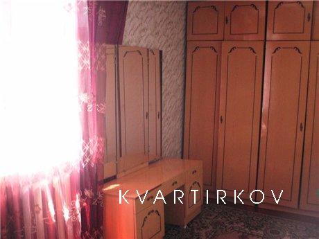 Apartment close to 51 330 military units, Sevastopol - apartment by the day