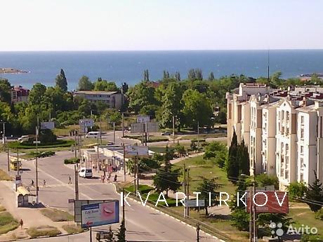 Квартира у моря парк Перемоги Омега, Севастополь - квартира подобово