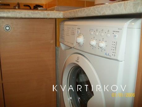 An apartment near the Deribasovskaya., Odessa - apartment by the day
