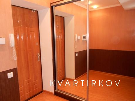 center, real photos and prices, Zhytomyr - apartment by the day