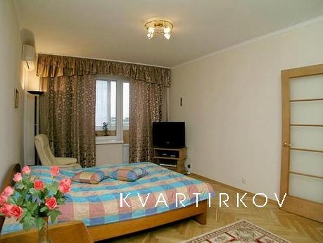 apartments and hourly in the center, Zhytomyr - apartment by the day