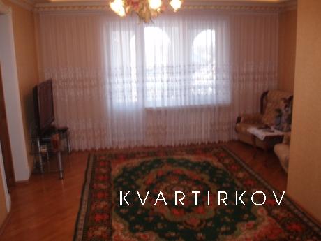 3-кімнатні VIP апартаменти, Житомир - квартира подобово