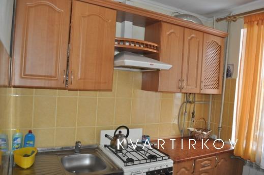I rent a new private home in the center, Truskavets - apartment by the day