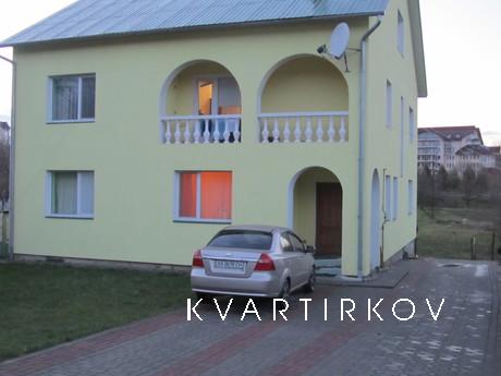 Сдам дом с отдельными  комнатами в Трускавце в частном доме 