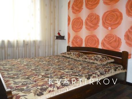 2-bedroom. 'LUX', Zaporizhzhia - apartment by the day