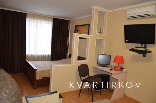 One bedroom apartment located on the street. Admiral Makarov