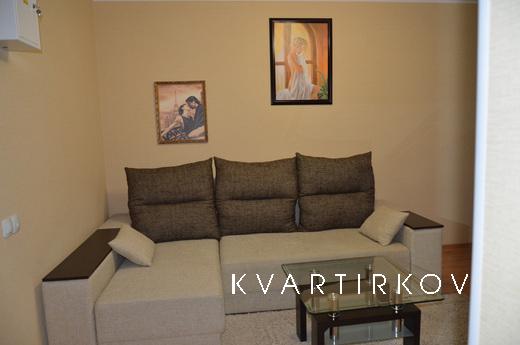 Cozy apartment in the very center, Mykolaiv - apartment by the day
