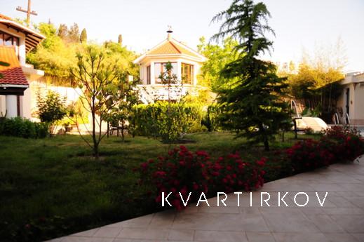 Villa for New Year, Sevastopol - apartment by the day