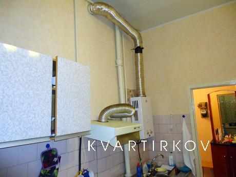 2br apartment on Kuibyshev St, Saint Petersburg - apartment by the day