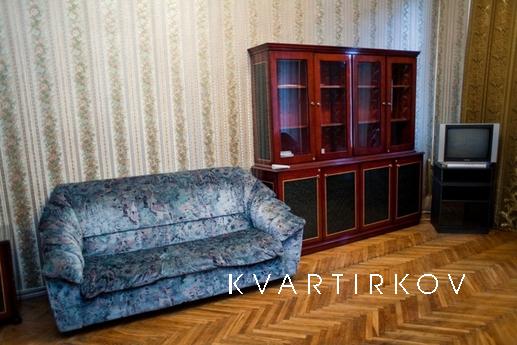 2 BR. in the heart of Petersburg, Saint Petersburg - apartment by the day