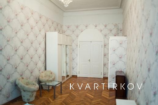 2 BR. in the heart of Petersburg, Saint Petersburg - apartment by the day