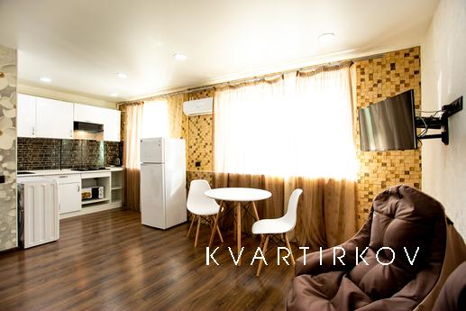 Excellent apartment in the very center o, Kherson - apartment by the day