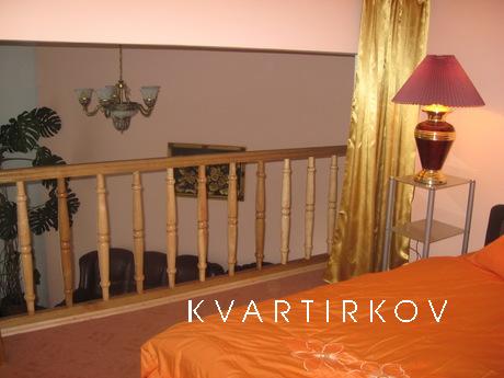 Center, University of Franko, Lviv - apartment by the day