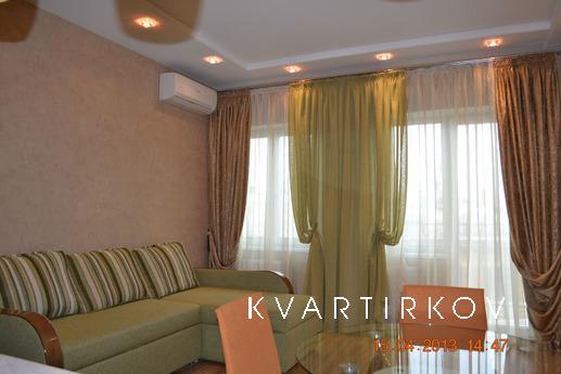 Joy, sea view, to the beach in a bathing, Odessa - apartment by the day