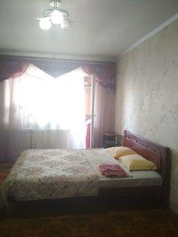I rent a clean, comfortable 1k sq. Along Avtozavodskaya Stre