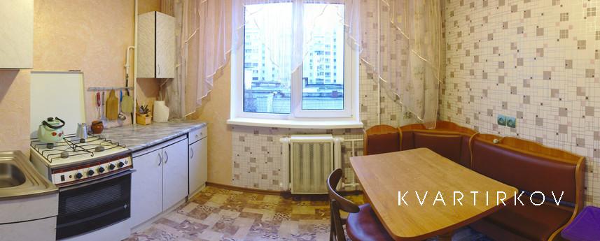 Посуточно квартира по ул. Тулузы, Киев - квартира посуточно