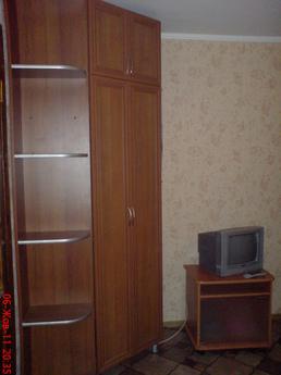 3-bedroom apartment, Yuzhnoukrainsk - apartment by the day
