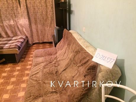 The apartment is on the hostess in the F, Saint Petersburg - apartment by the day