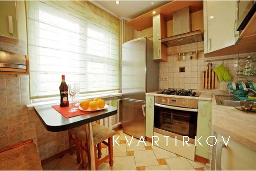 2-х комнатная квартира м. ВДНХ, Москва - квартира посуточно