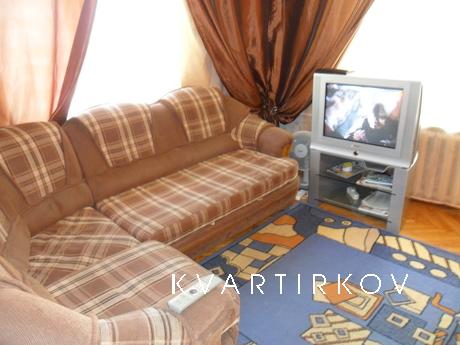 City center, 3 minutes from metro, Moscow - apartment by the day