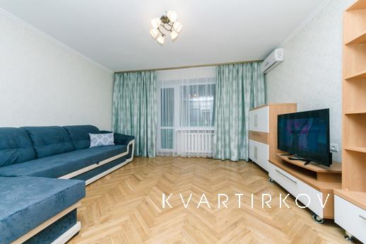 One-bedroom apartment with separate rooms in the center of K