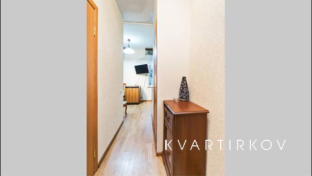 1 комнатная квартира посуточно, Москва - квартира посуточно