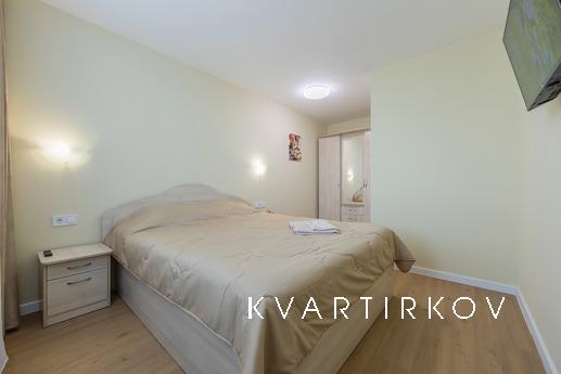 Vidova one-room apartment on Okruzhny, Kyiv - apartment by the day