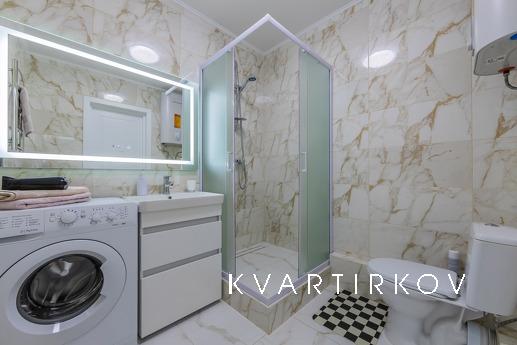 Vidova one-room apartment on Okruzhny, Kyiv - apartment by the day