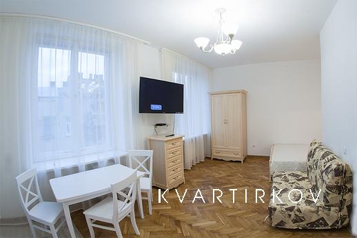 Уютная квартира в центре,возле Оперного, Львов - квартира посуточно