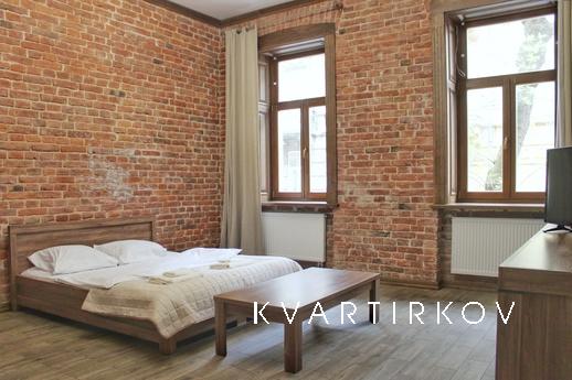 There is a modern 1 room apartment on the street. Glebov 3 /