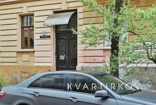 1 room apartment on the street. Glebov 3, Lviv - apartment by the day