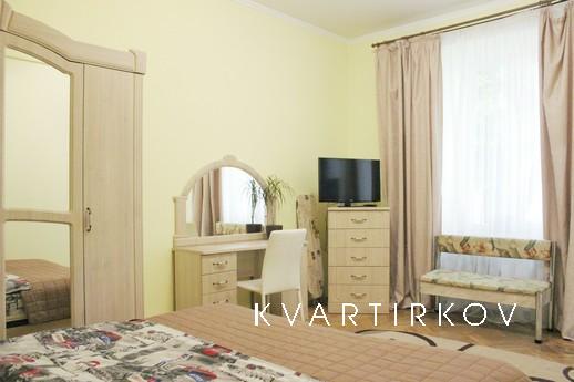 Квартира біля церкви Анни, Львів - квартира подобово