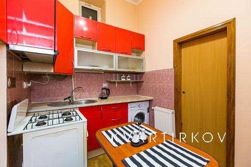 Suchasni apartments on Virmenska vul. 35, Lviv - apartment by the day