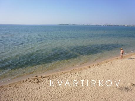 2-bedroom apartment by the sea, Kerch - apartment by the day