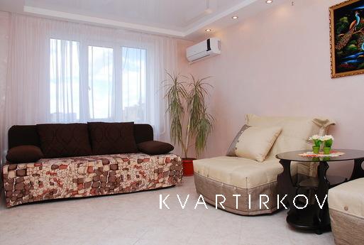 5 mins. Railways Station 2 bedroom., Kyiv - apartment by the day