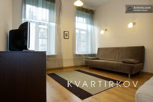 Excellent 2 bedroom apartament with Euro renovation  in the 